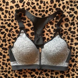 Victoria’s Secret sports bra size 34B VSX Sport